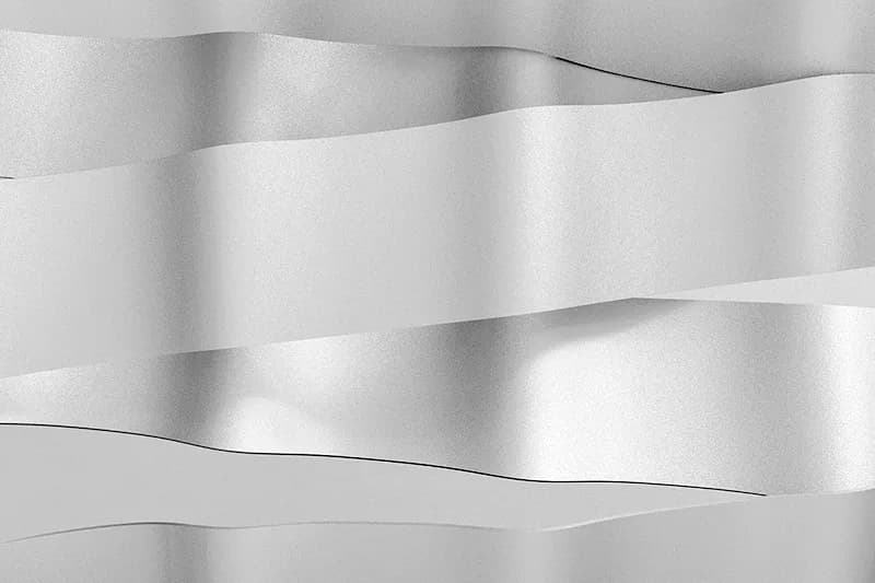 Folds blancs abstraits créant un design minimaliste