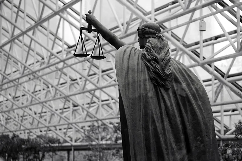 Avocats d'affaires : décrypter la jurisprudence en 5 slides sans jargon juridique